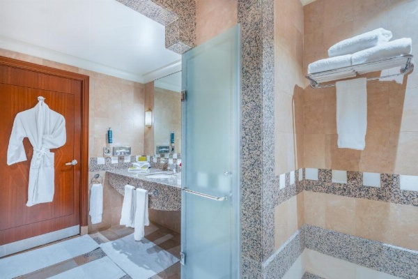 Madinah Hilton Hotel image 93